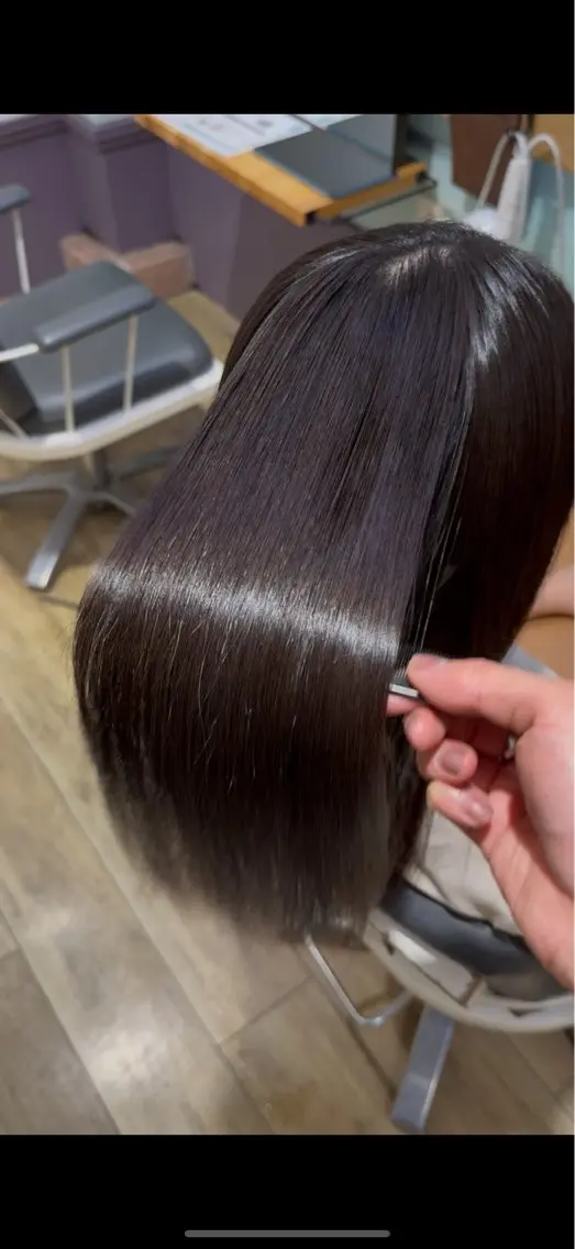 ロング 縮毛矯正 縮毛矯正 ✨️パーマ✨ たなかひろとのヘアスタイル