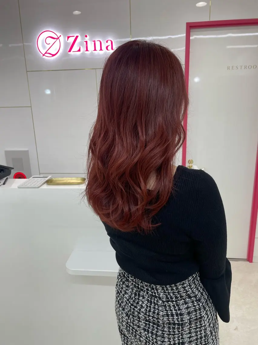 セミロング カラー カット ヘアカラー トリートメント 冨木 雄斗のヘアスタイル