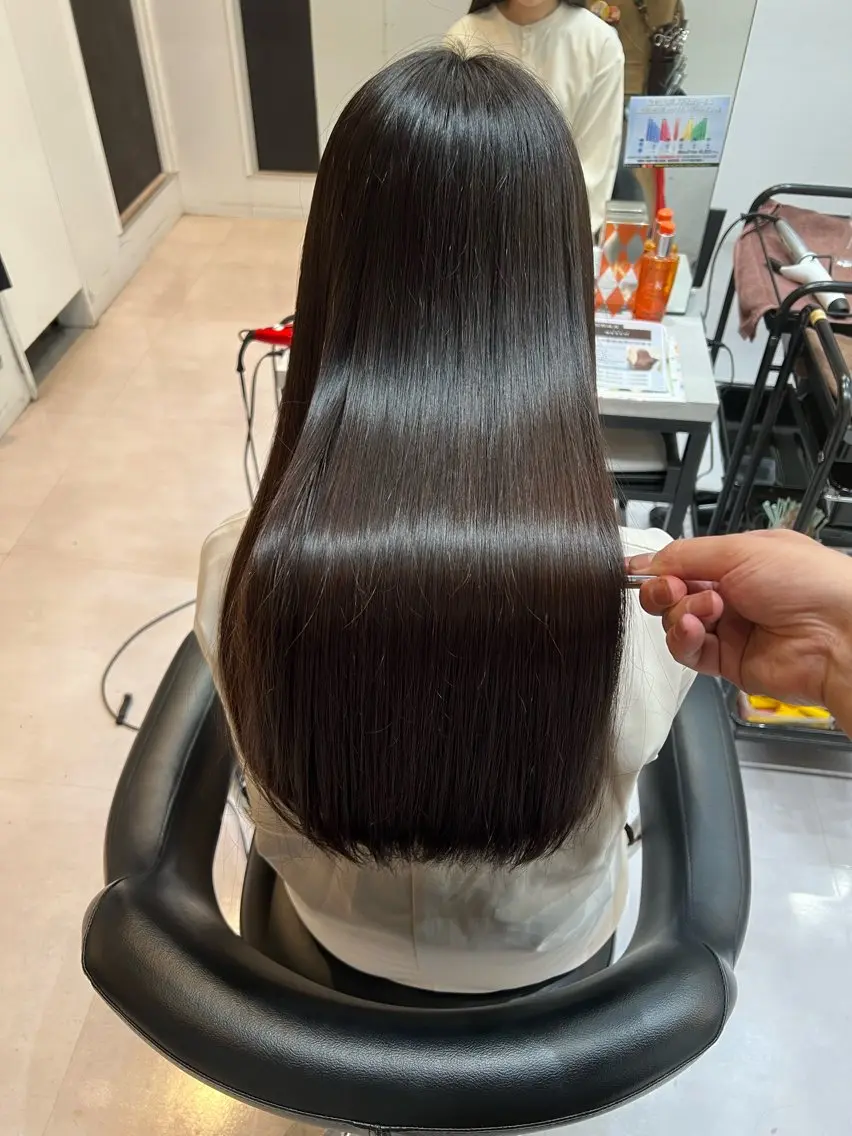 ロング 髪質改善✨️レイヤー クボタリョウのヘアスタイル