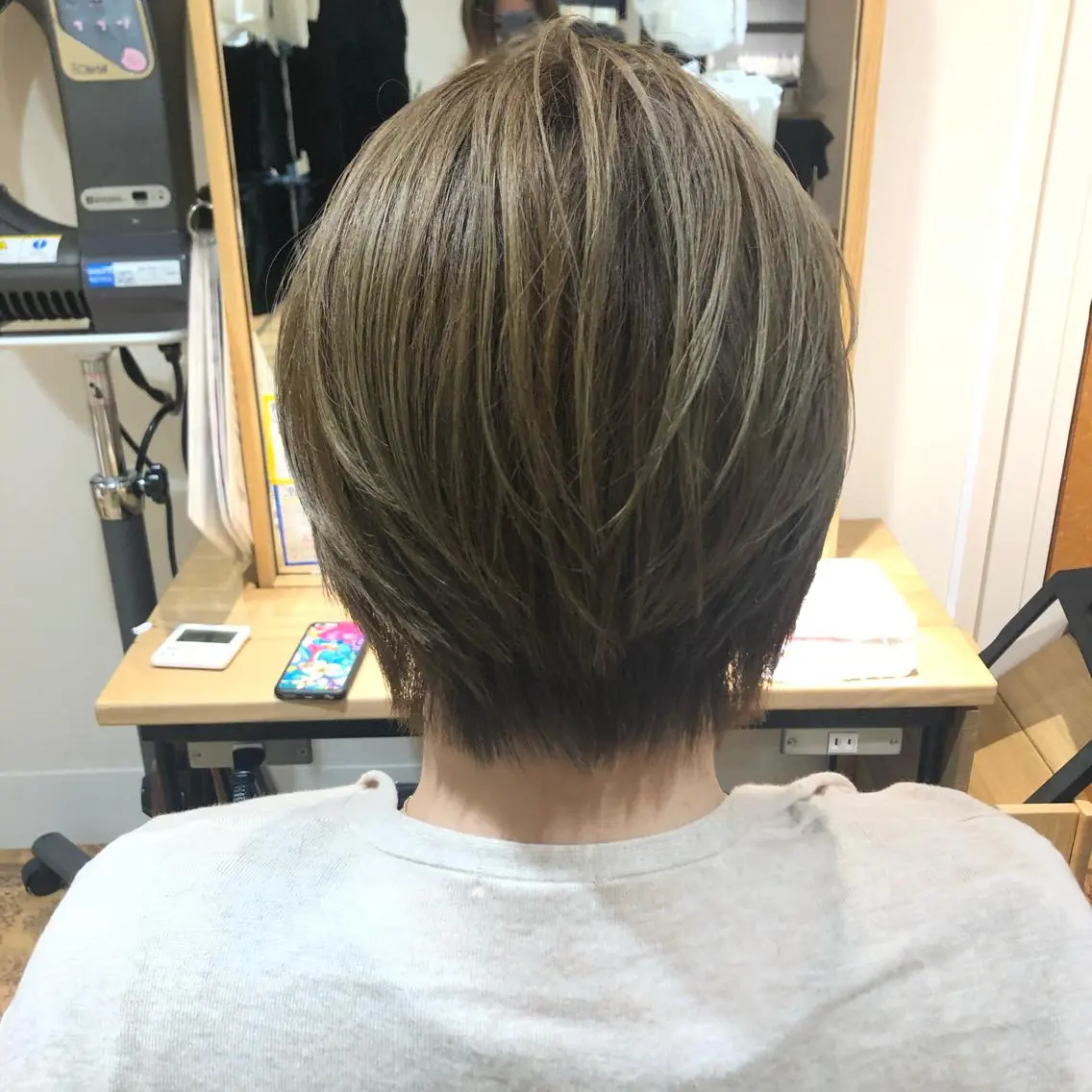 ショート 似合わせ🩵悩んだら 💭KAE のヘアスタイル