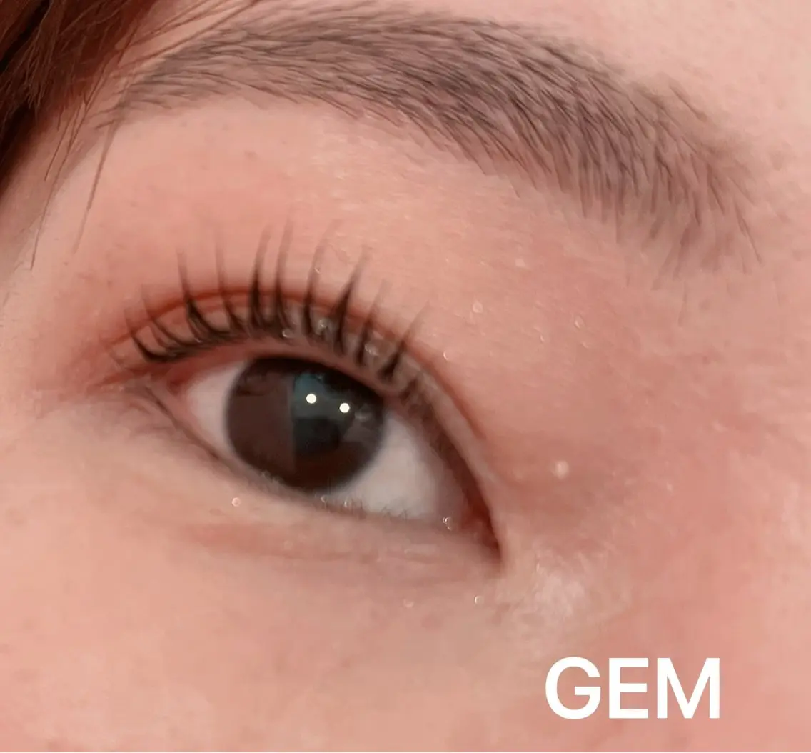 マツエク・マツパ パリジェンヌラッシュリフト GEM beautyのマツエク・マツパデザイン