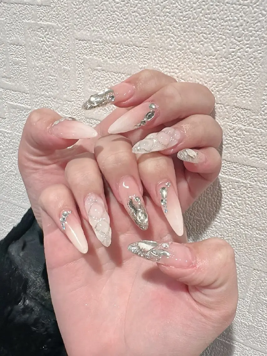 ネイル ハンドネイル スカルプ専門店 Ｄ-Beautyのネイルデザイン