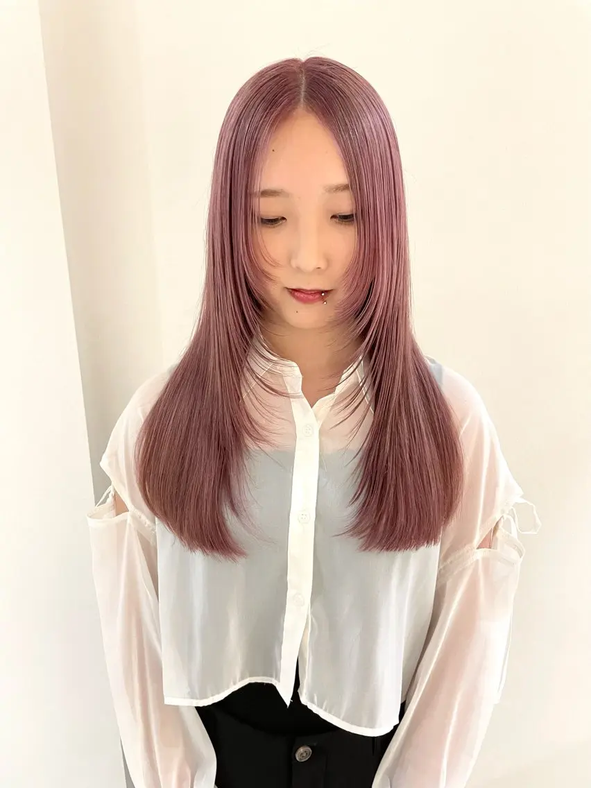 カラー 長谷川 愛花のヘアスタイル