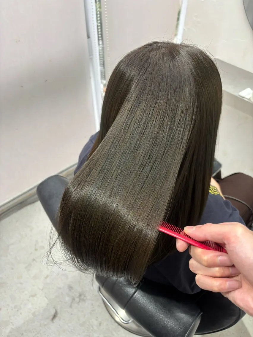 セミロング カラー 髪質改善 トリートメント カット ヘアカラー トリートメント レイヤー×縮毛矯正✨ 髪質改善/佐藤侑哉のヘアスタイル