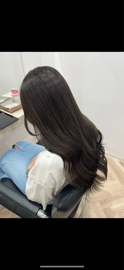 ロング カラー ブラウンカラー オリーブブラウン カット ヘアカラー トリートメント 🫧ぷる艶カラー🫧 Yuubi🦩のヘアスタイル