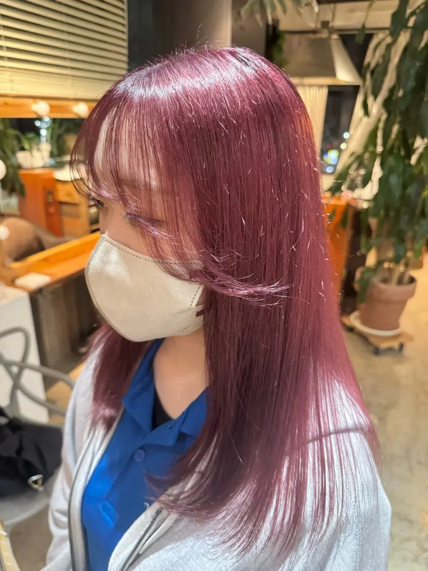 ロング カラー ヘアカラー BEHIND THE CURTAIN りこのヘアスタイル
