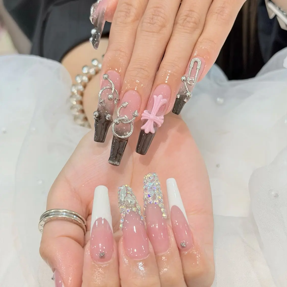 ネイル ハンドネイル ハンドケア Luci Nail Shinokuboのネイルデザイン