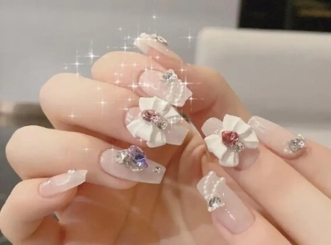 【初回ジェルOFF無料】ハンド・自爪💅お得!ゴージャス90分付け放題コース☆チークネイルもOK¥8990の写真