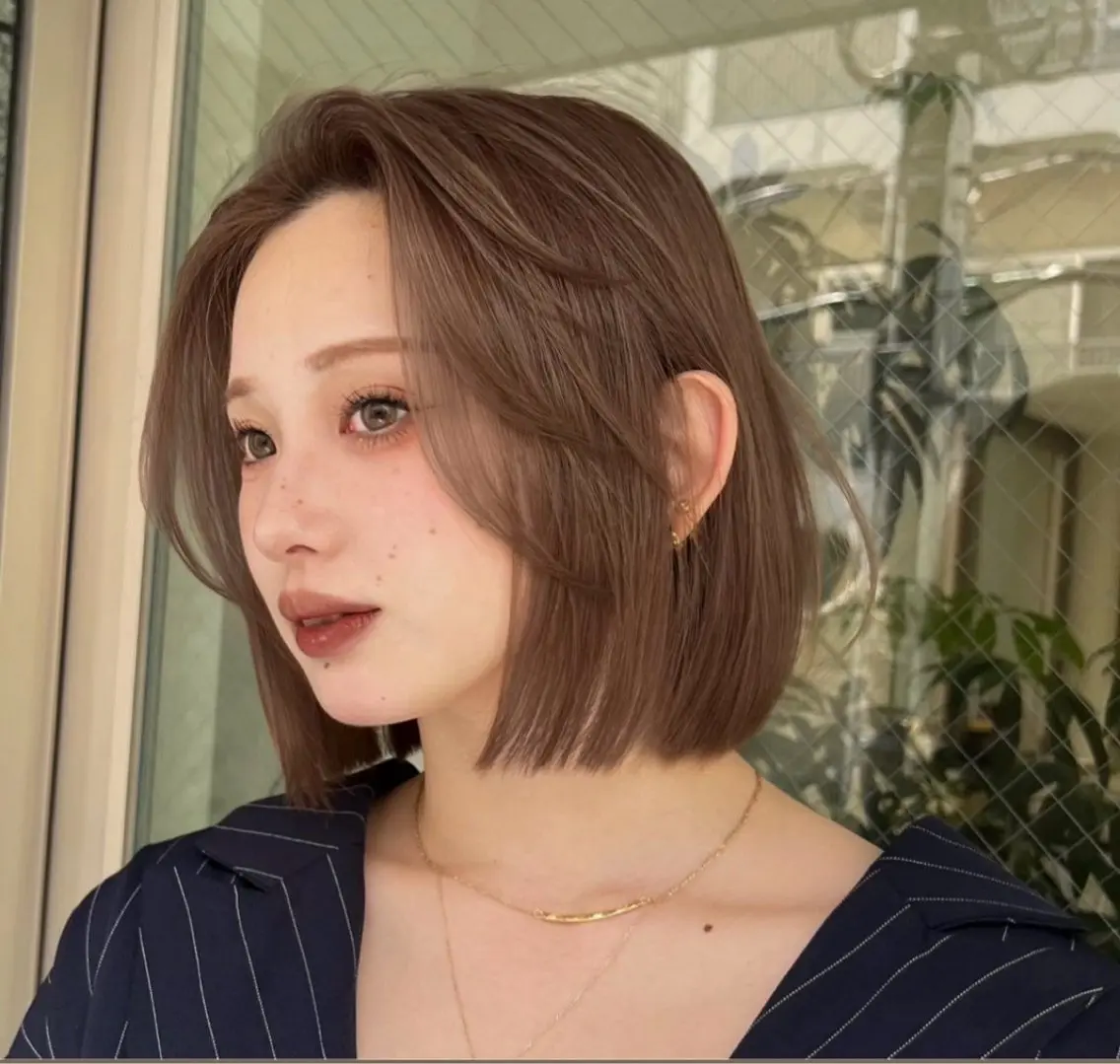 ボブカット+ブリーチなしダブルカラーの写真
