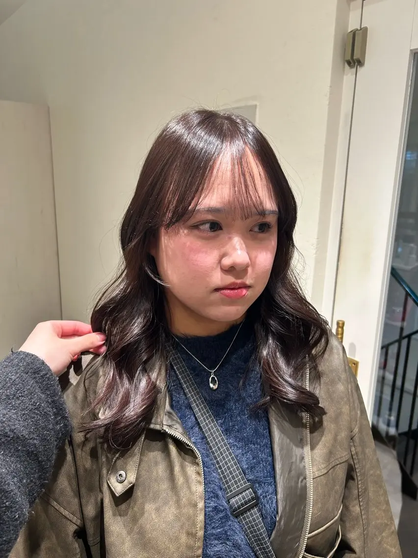 ロング カット ヘアカラー 神田 音羽の眉毛・アイブロウイメージ