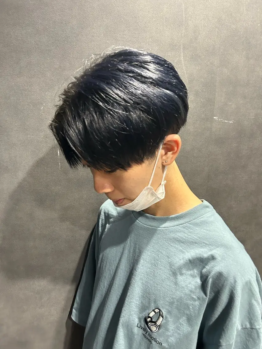 ショート カラー メンズ 黒髪 ブルーカラー ブルーブラック 🐺森 雄飛/メンズ 韓国ヘアのヘアスタイル