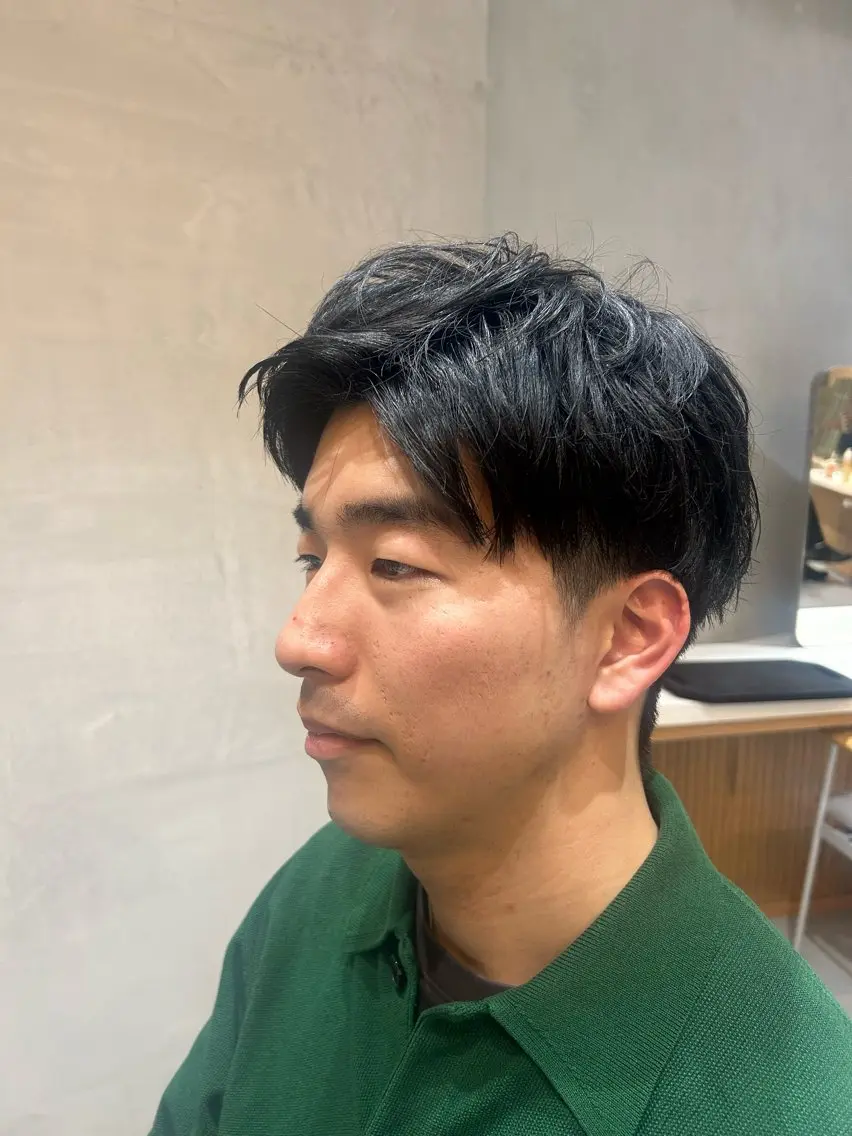 メンズ アップバング マッシュ 前竹 那生のヘアスタイル