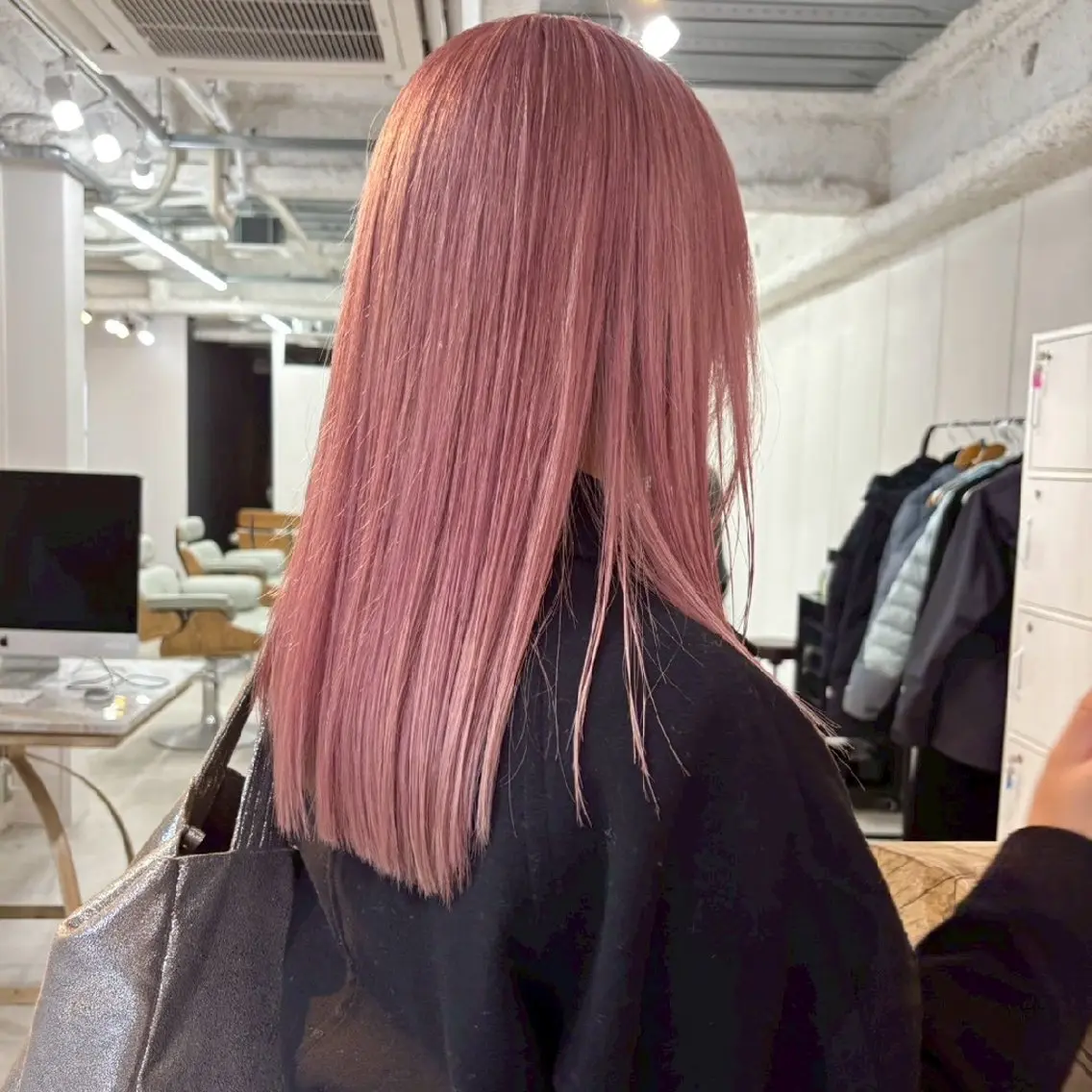 ケアブリーチ+カラー+4step trの写真