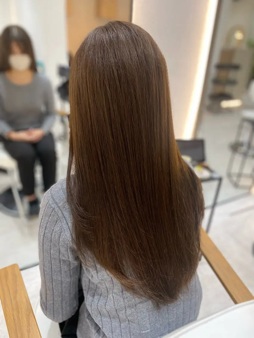 ロング カラー カット ヘアカラー トリートメント 艶髪・透明感カラー・ 韓国ヘア・Yuriのヘアスタイル