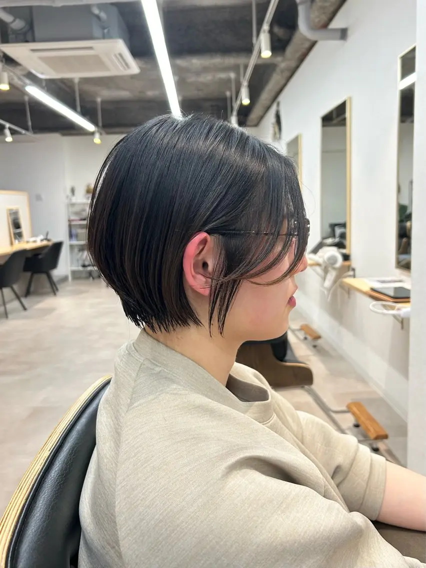 ショート カラー ショートボブ ボブ ショートヘア カット ヘアカラー トリートメント ハイライト/レイヤー /艶髪/吉田愛望のヘアスタイル