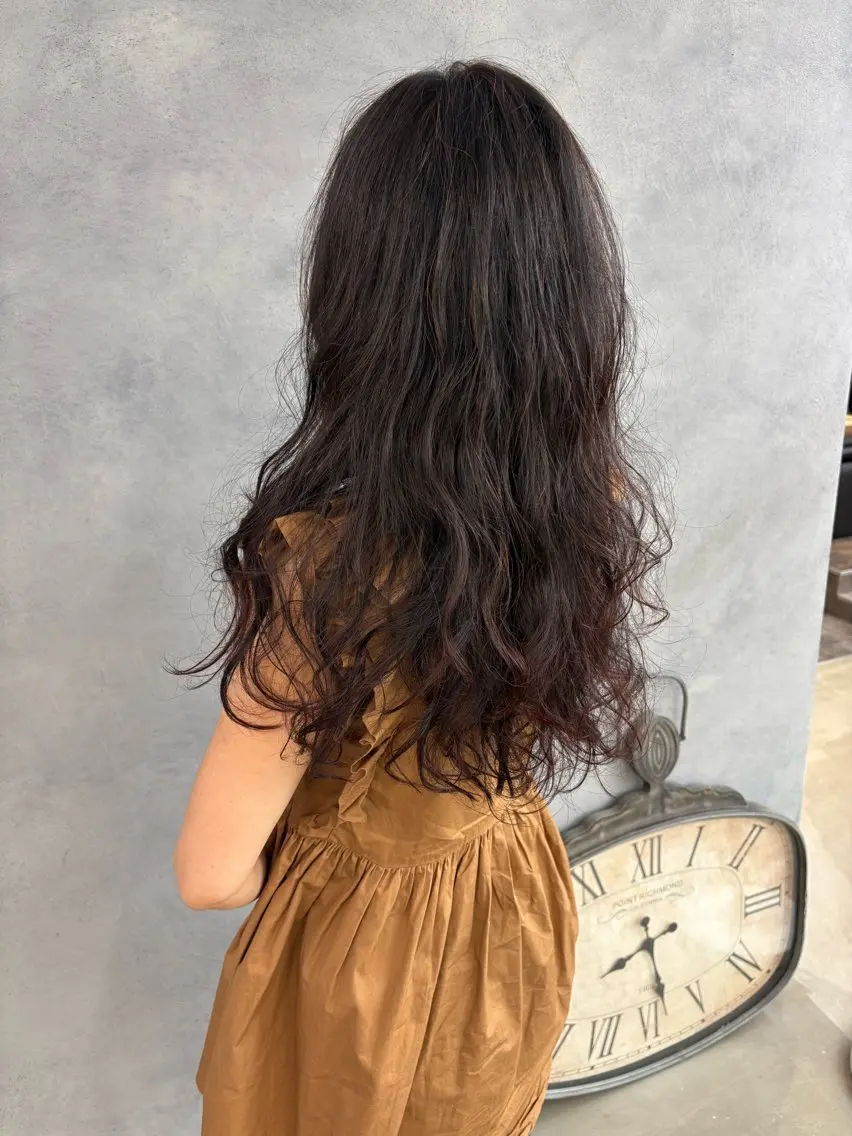 ロング パーマ 須山 絵津子のヘアスタイル