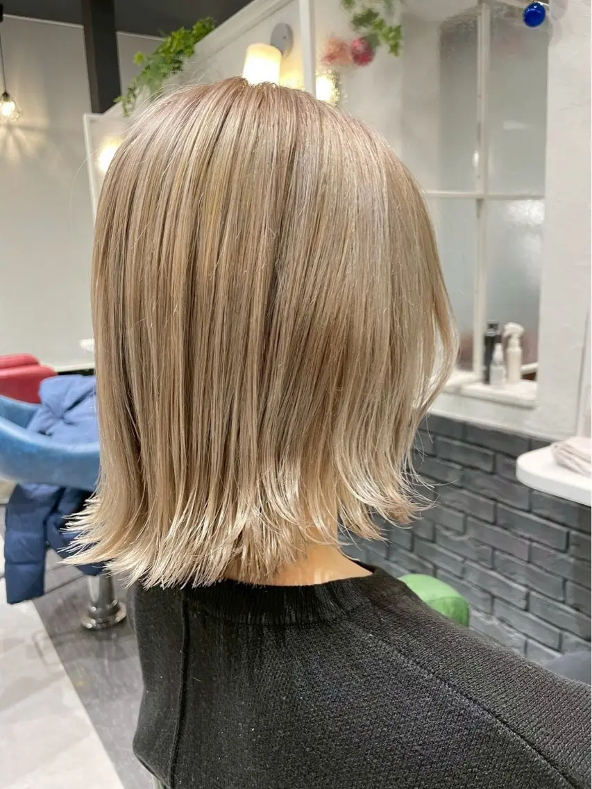 ショート カット ヘアカラー 古藤 朔のヘアスタイル