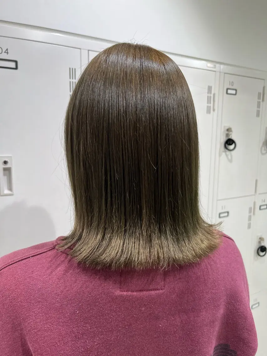 ミディアム カラー ベージュカラー ブリーチ ダブルカラー ブリーチなしカラー オリーブベージュ カット ヘアカラー トリートメント 【メンズ縮毛矯正/ Ryoka】のヘアスタイル