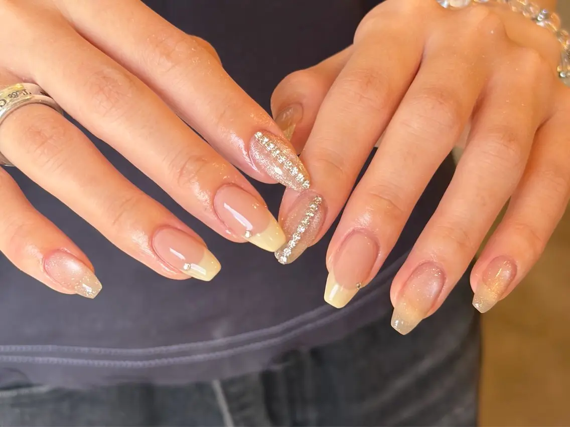 ネイル ハンドネイル Sun Brown Mireiのネイルデザイン