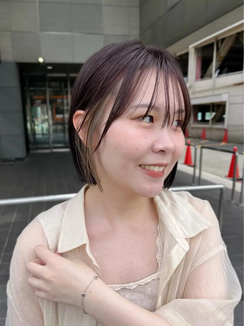 ショート ヘアカラー YUI🍊 ボブ/レイヤーカットのヘアスタイル