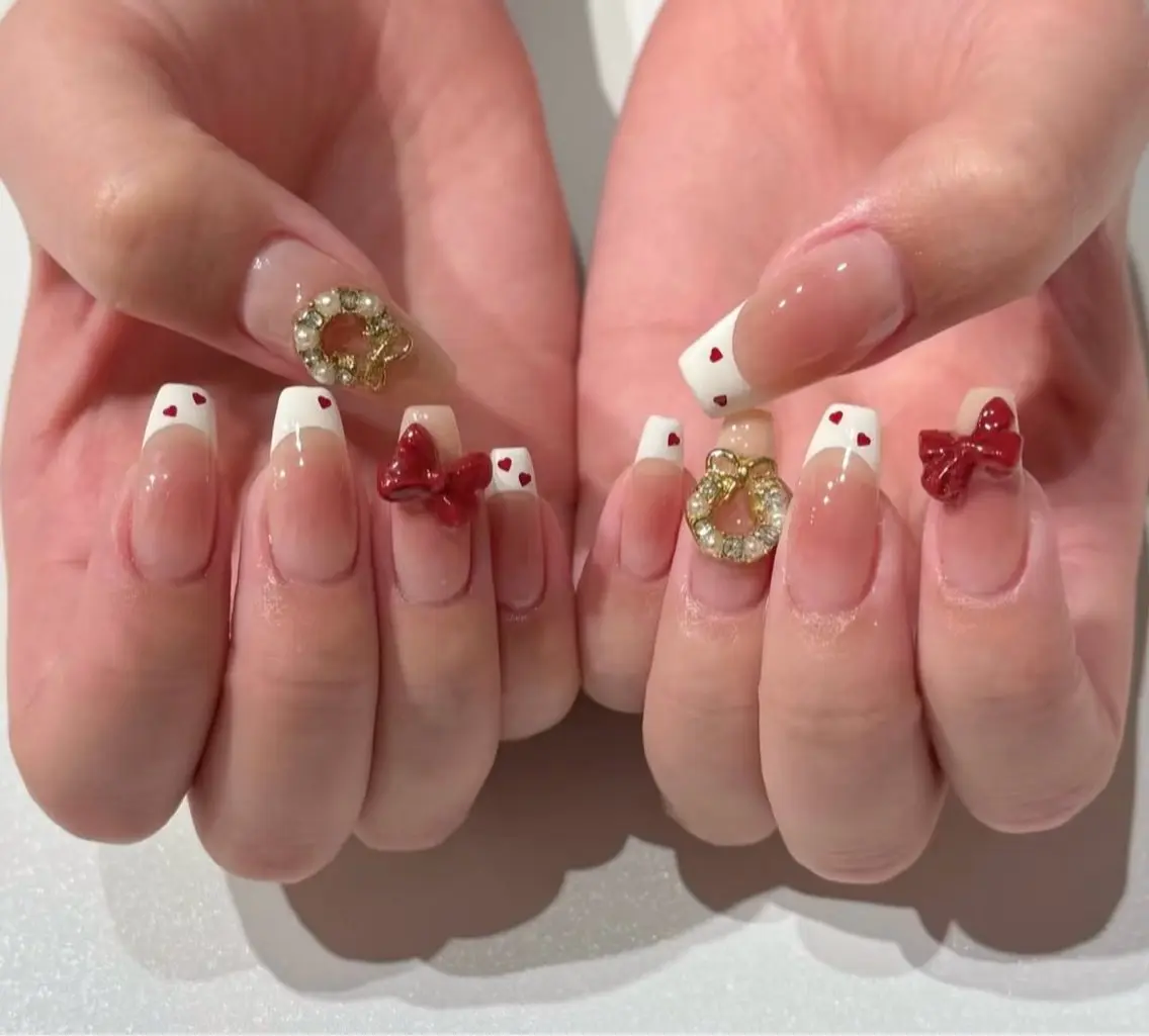 ネイル ハンドネイル Betty nail サロンのネイルデザイン