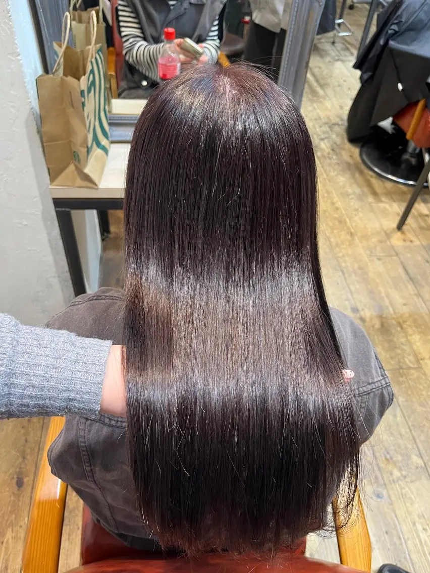 ロング ヘアカラー しみず りんねのヘアスタイル