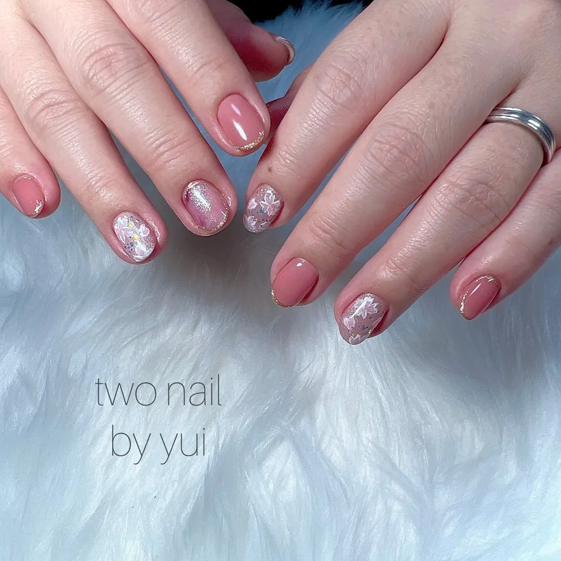 ネイル アートネイル 春ネイル ネイルチップ ホワイト ハンドネイル two nailのネイルデザイン