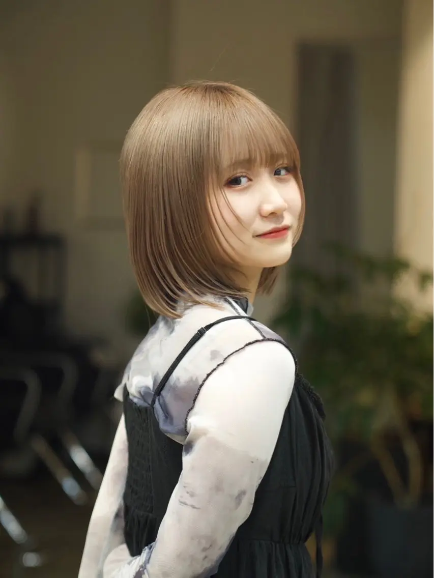 カラー ブリーチ ダブルカラー ブリーチなしカラー ウルフ/レイヤー/ ブリーチカラーのヘアスタイル