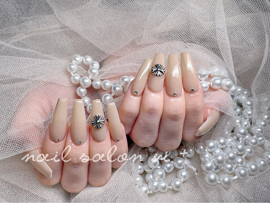 ネイル ハンドネイル ✨Nailsalon Vi+✨のネイルデザイン