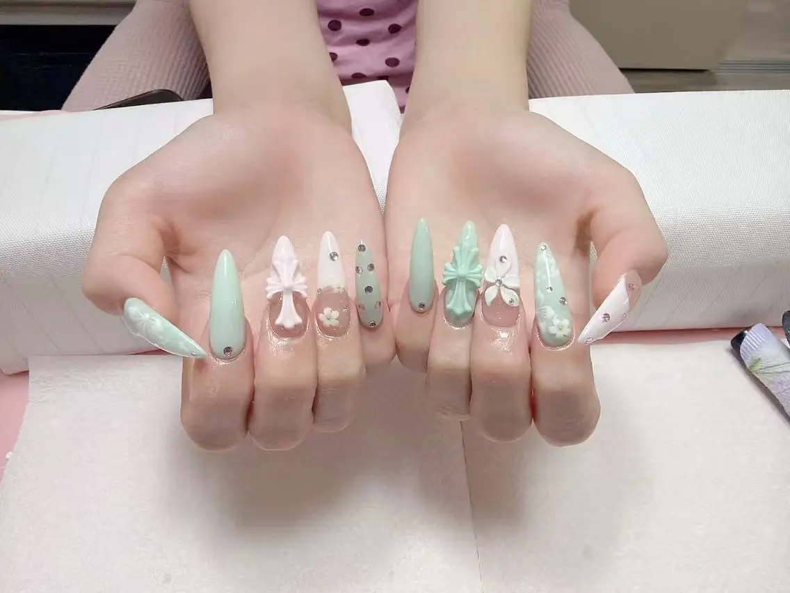 ネイル ハンドネイル ジョリ kasumi🌹💅のネイルデザイン