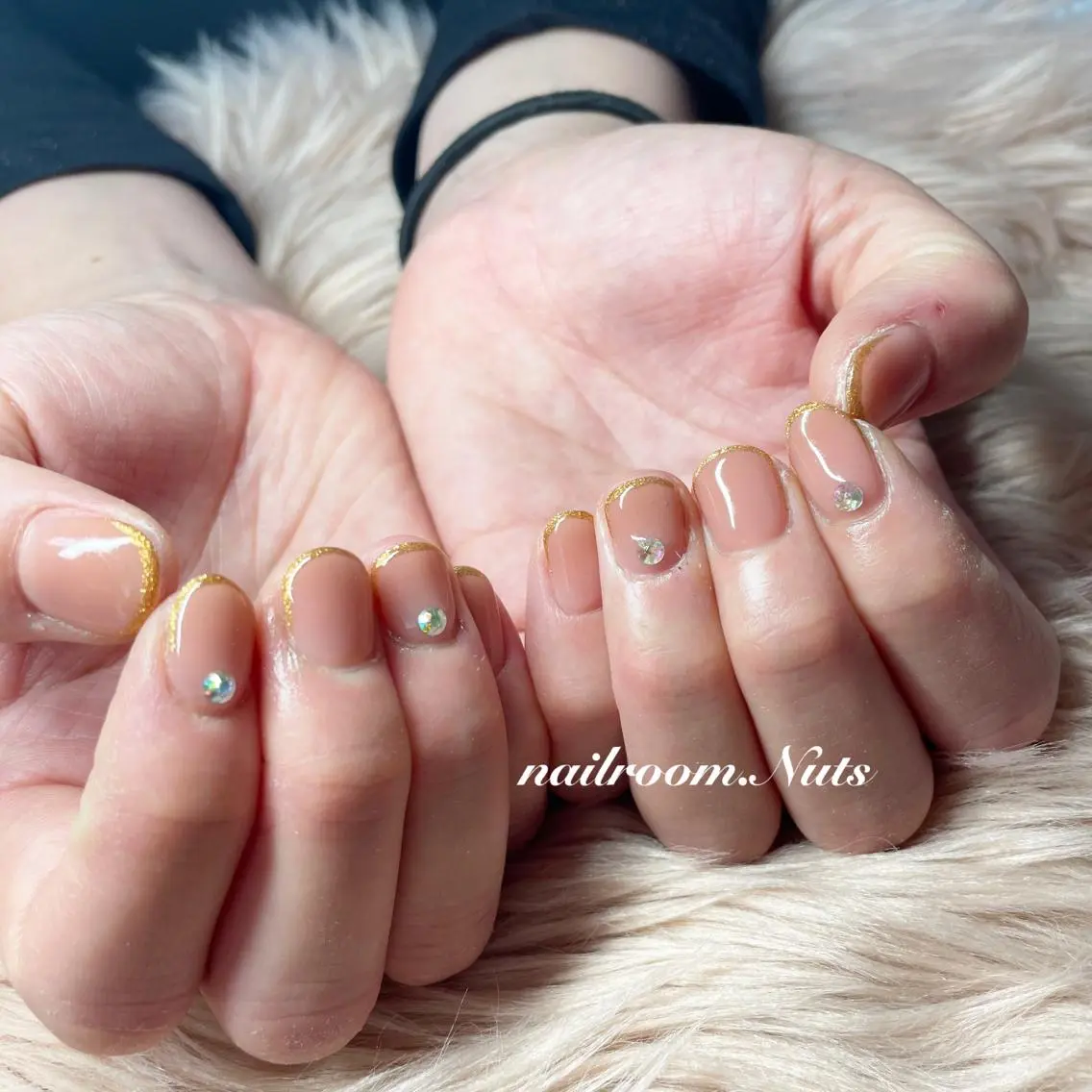 ネイル ラメ(グリッター) ストーンネイル ハンドネイル nailsalon Nutsのネイルデザイン