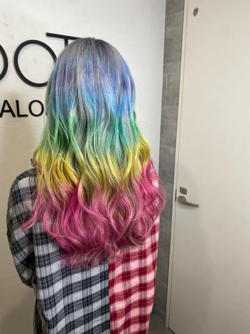 ロング カラー ヘアカラー トリートメント Toshiki大宮 🌈ハイトーン🌈のヘアスタイル