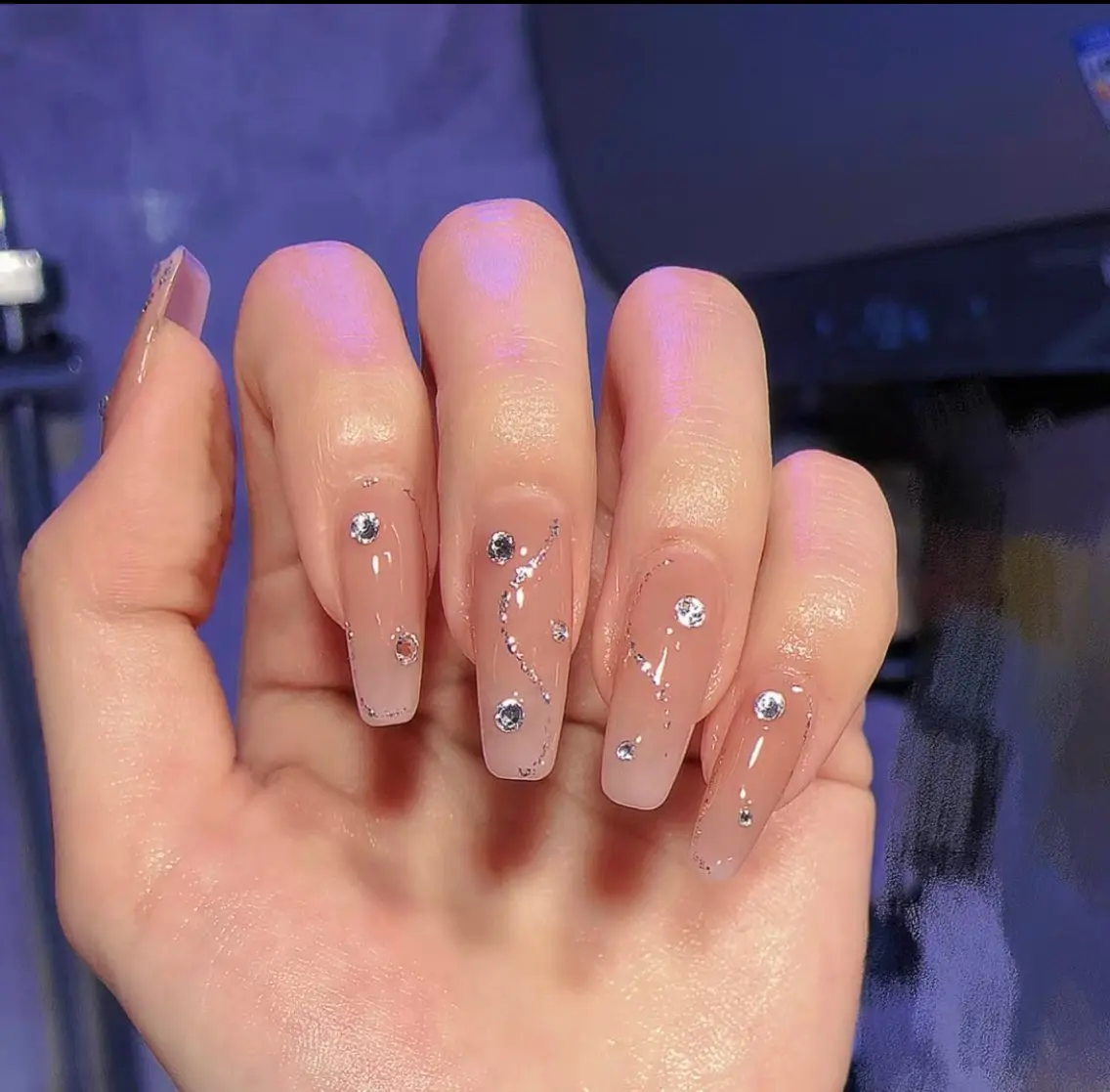 ネイル ハンドネイル エリ🫧 nail池袋東口のネイルデザイン