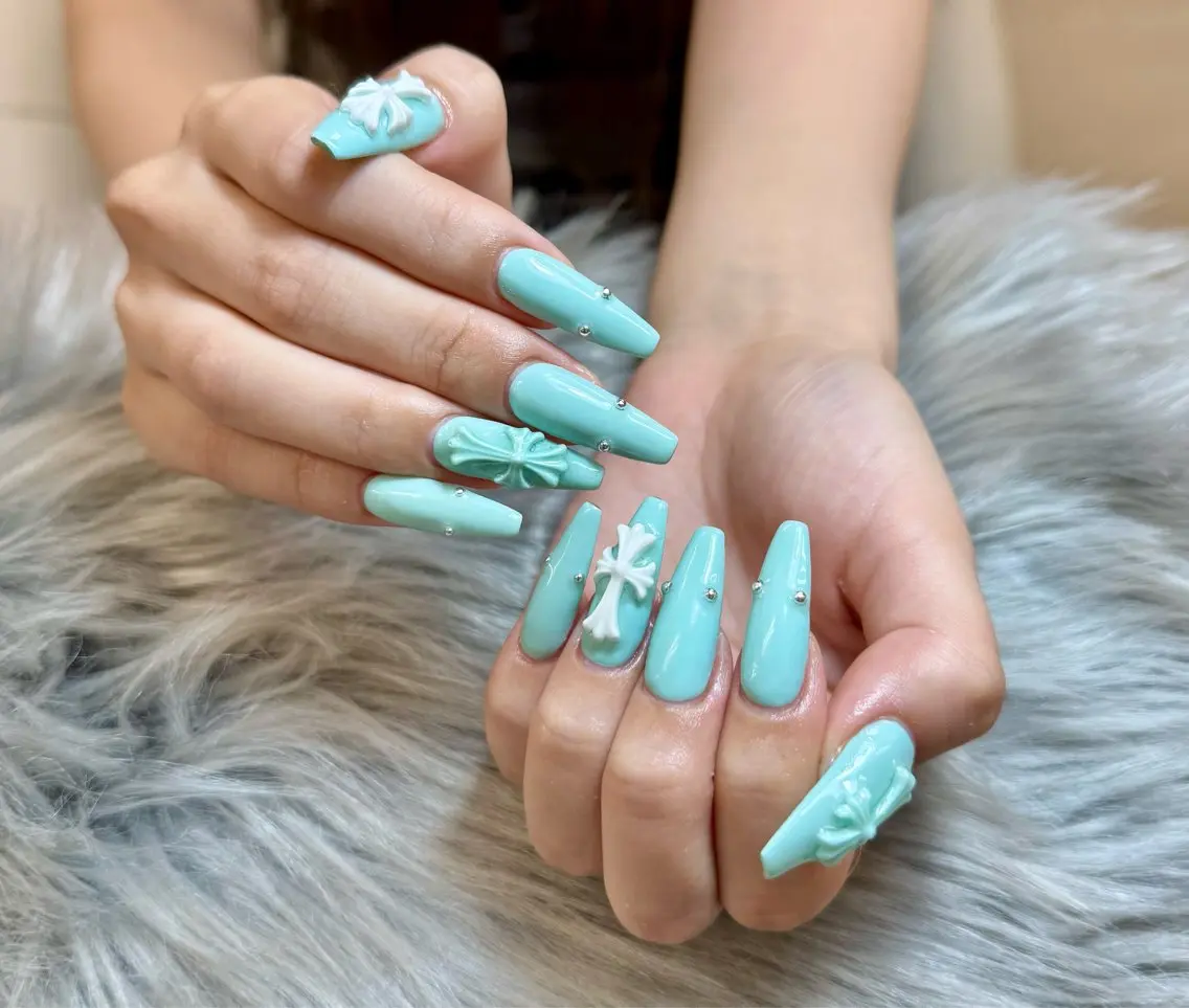 ネイル ハンドネイル ハンドケア Anh Nail 歌舞伎町のネイルデザイン