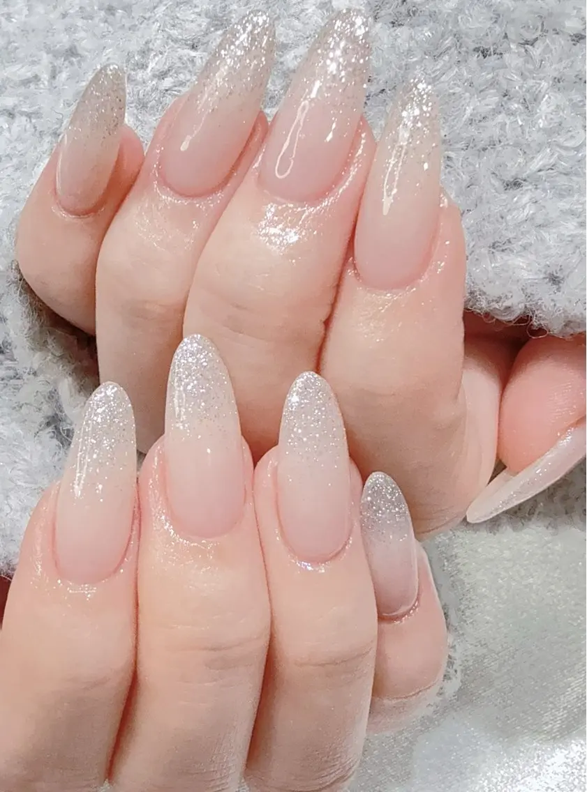 ネイル ハンドネイル ハンドケア AKI AKIのネイルデザイン