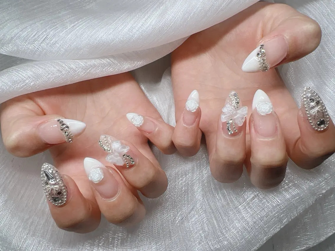 ネイル 長さ出し グラデーション キラキラネイル マグネットネイル ニュアンスネイル Lee Nails チップ長さだし専門店のネイルデザイン