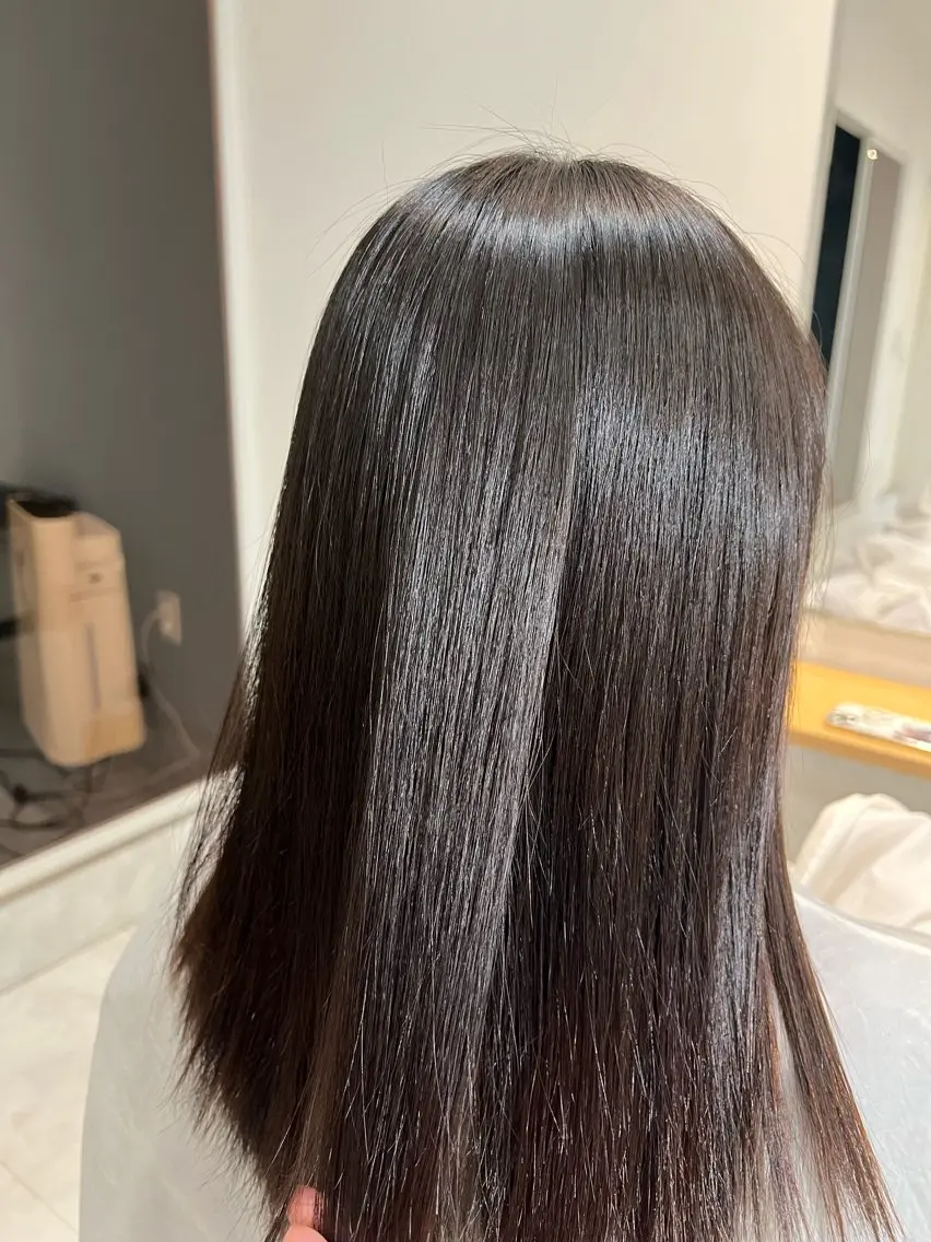 ミディアム カット 縮毛矯正 流山おおたかの森 林悠仁のヘアスタイル