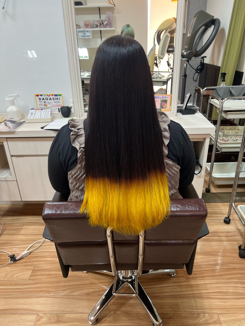 ロング カラー ヌノメ スエカのヘアスタイル
