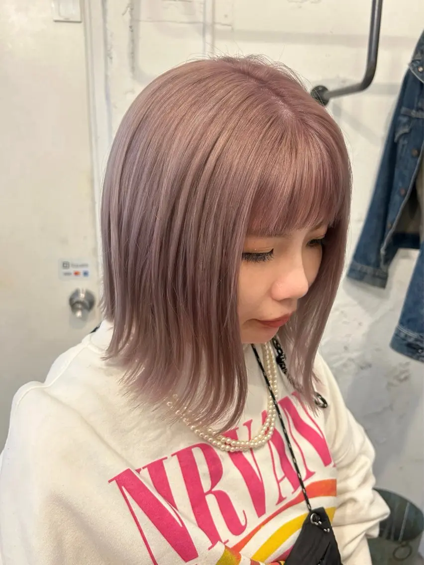 ミディアム カラー ベージュカラー ブロンド ラベンダーカラー ラベンダーベージュ カット ヘアカラー トリートメント ＊UNU＊ RICOのヘアスタイル