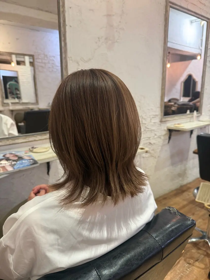 ミディアム 佐竹 渚のヘアスタイル