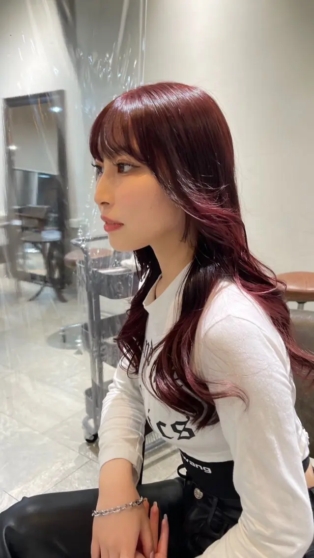 ロング カラー ヘアアレンジ 🎀ハイトーン・艶 カラー HANA🎀のヘアスタイル