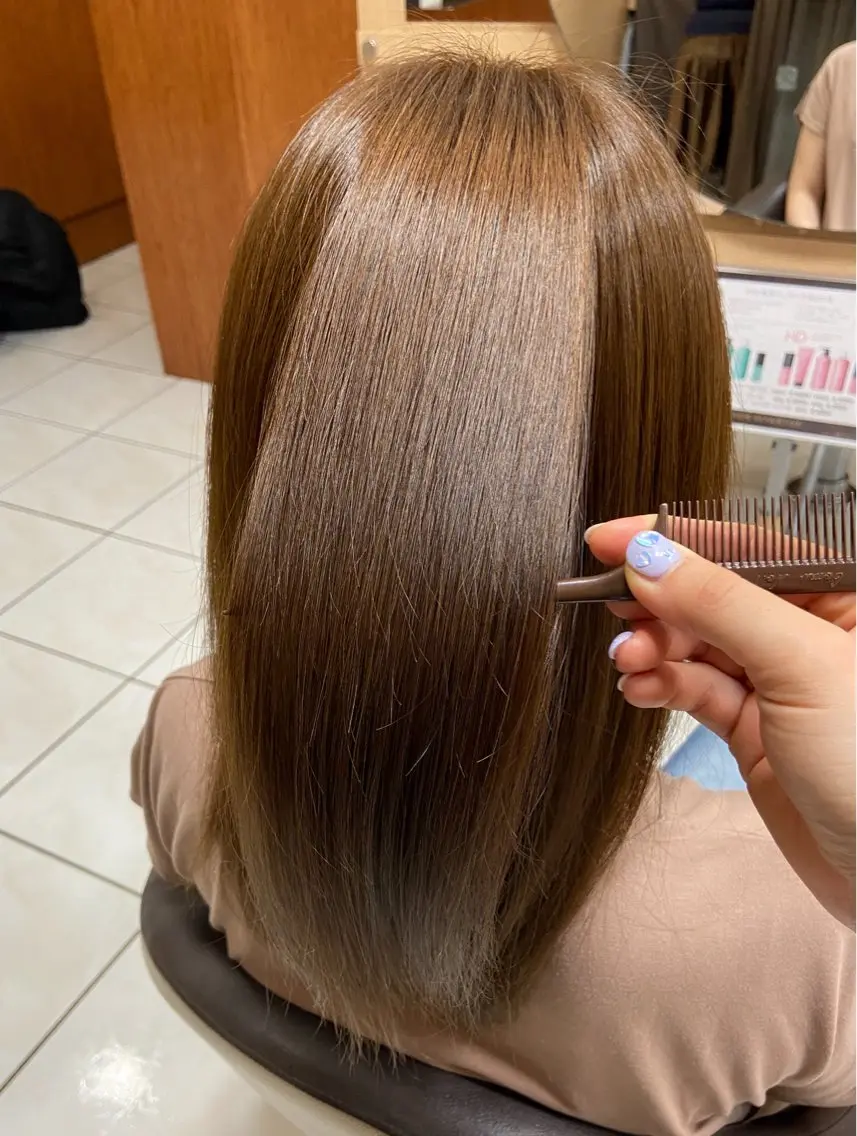 平日19時半​〜​限定🙆‍♀️ファッションカラーモデル💞（ブリーチ履歴なし）の写真