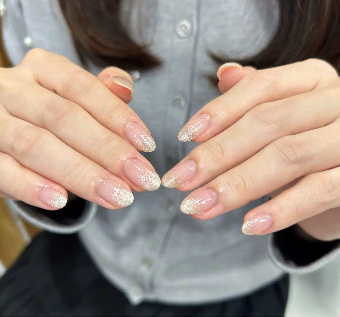 ネイル キラキラネイル ハンドネイル Shion .のネイルデザイン