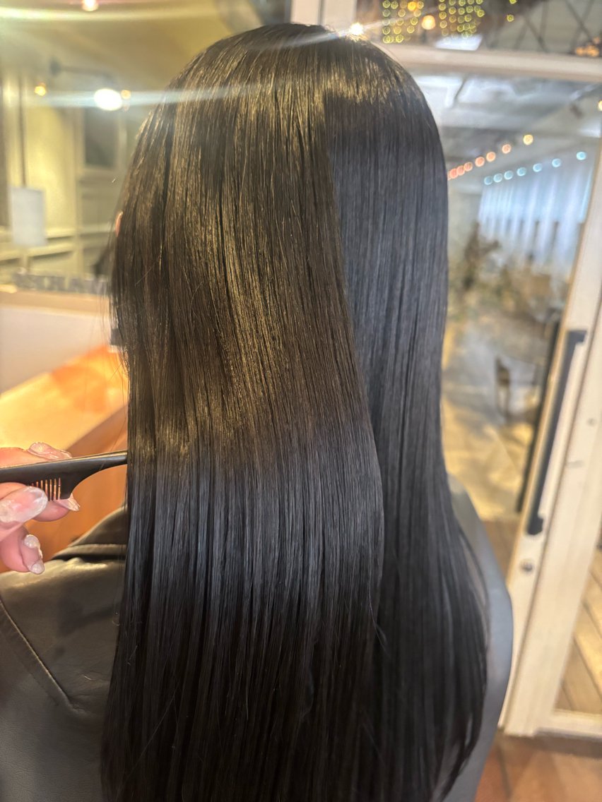 ロング カラー くいた あやなのヘアスタイル