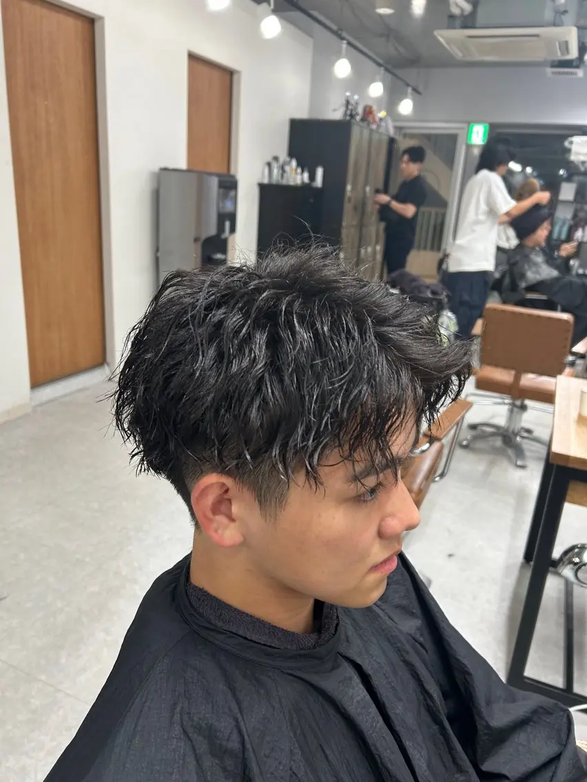 パーマ メンズ カット トリートメント ヘッドスパ ヘアセット カズキ🌼曲がる 縮毛矯正のヘアスタイル