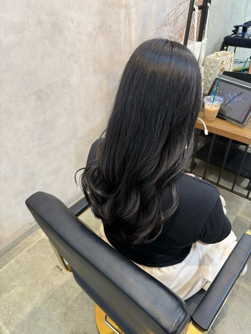 ロング カラー アッシュ 透明感カラー カット ヘアカラー maco /カラー・縮毛矯正のヘアスタイル
