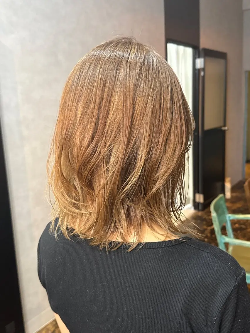 ミディアム カラー カット ヘアカラー トリートメント 透明感カラー/パーマ 🌀アオノのヘアスタイル