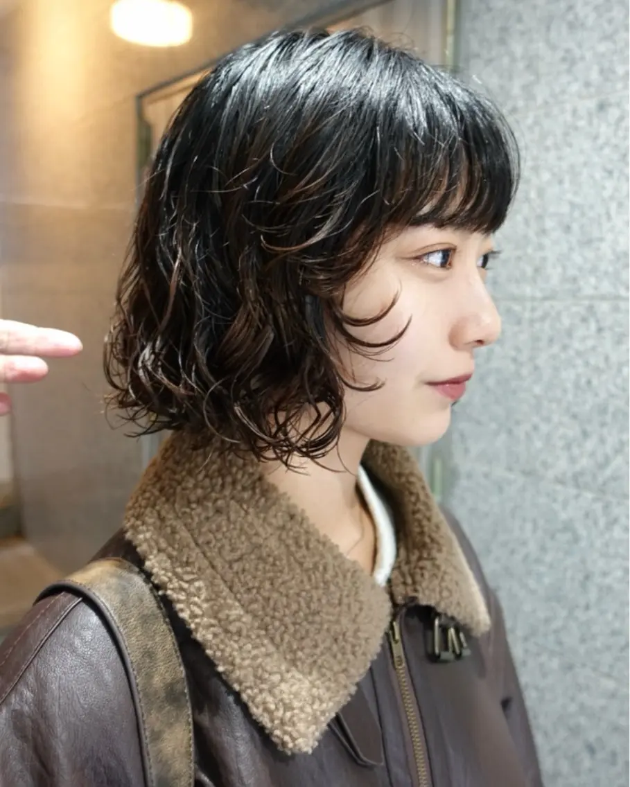 ショート パーマ ボブ 顔周りカット カット パーマ ヒカル/ミディアム パーマ/ロングパーマのヘアスタイル