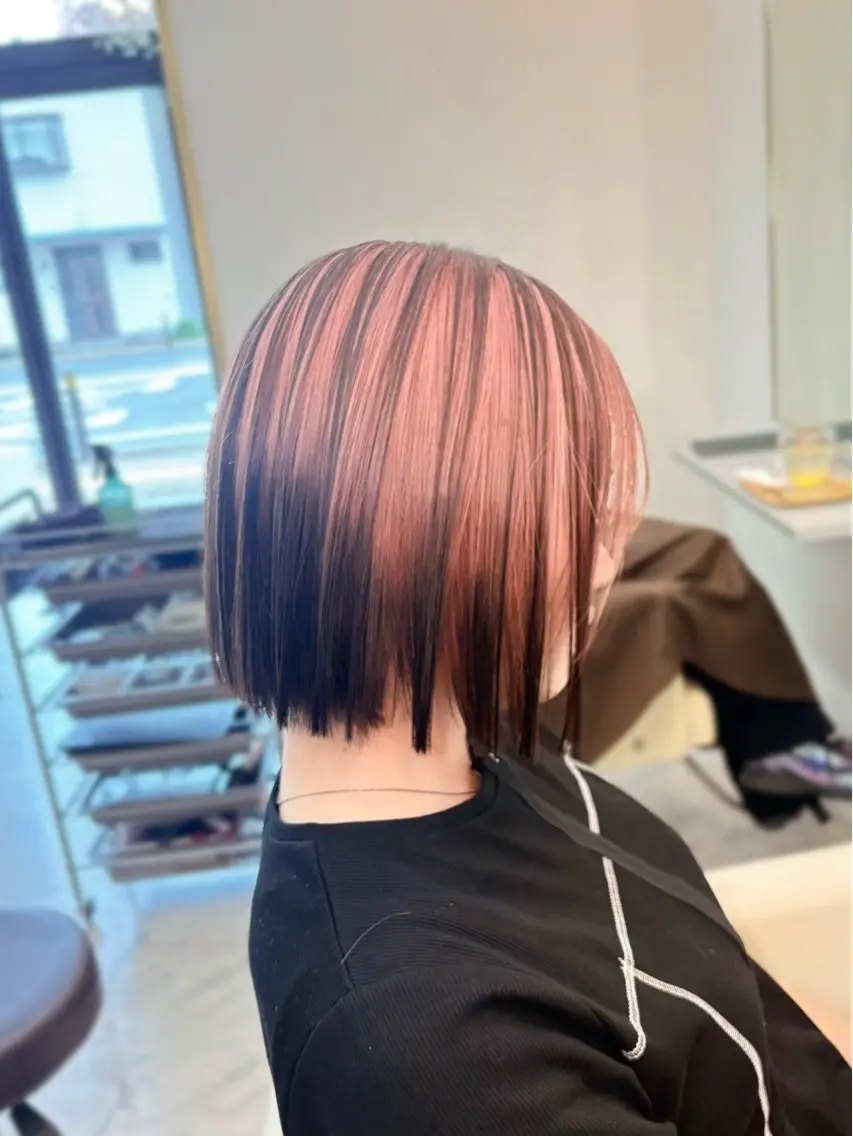ショート ヘアカラー ))カラー特化(( 渡邉 怜のヘアスタイル