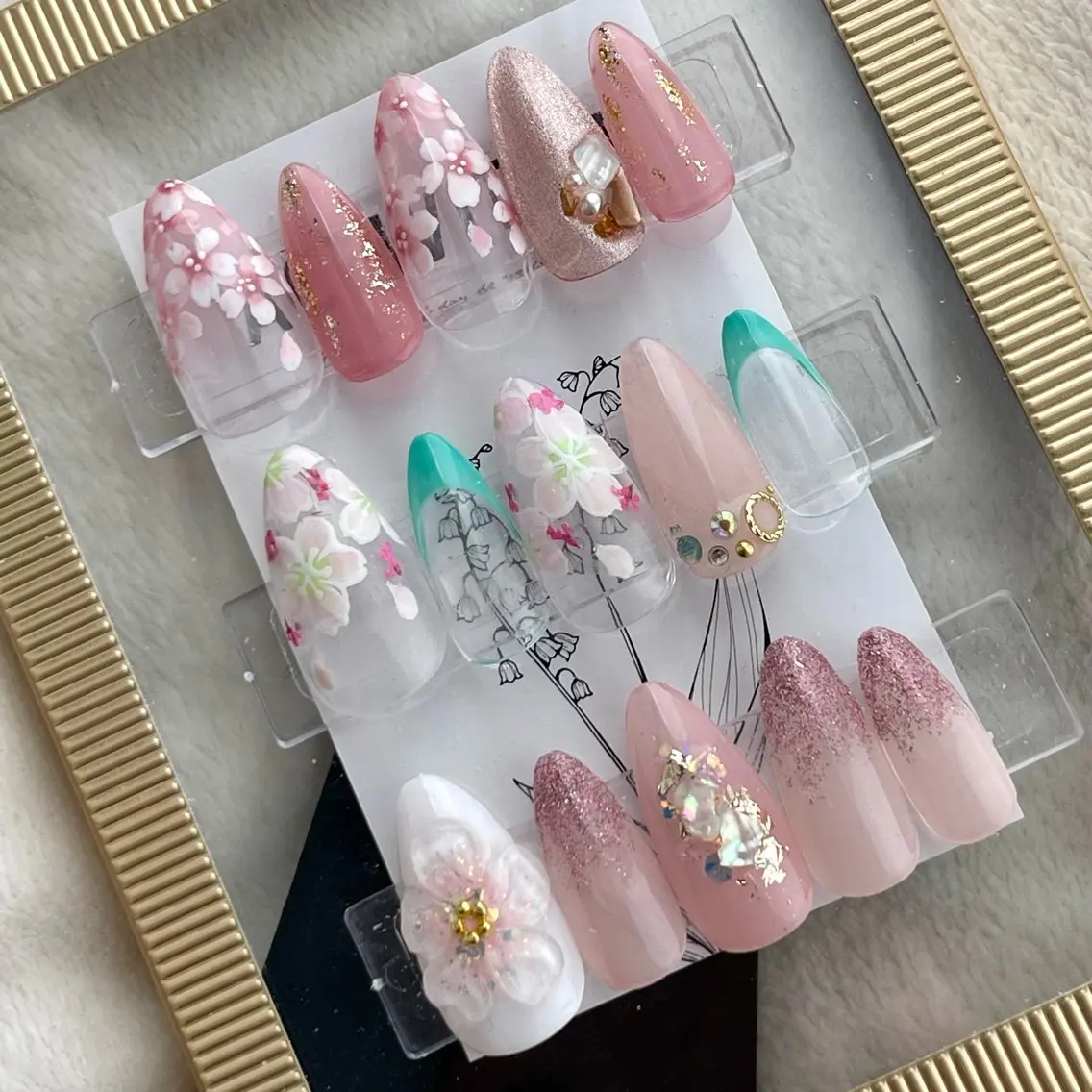ネイル 桜ネイル Luccica nailのネイルデザイン